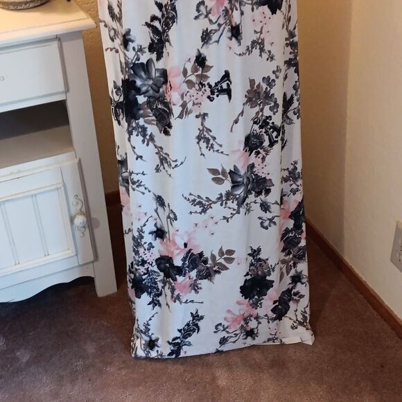Vanilla Bay Strapless Maxi Dress. Beachy. - Picture 11 of 16